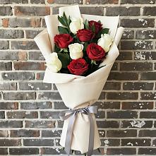 Букет цветов из:  Розы в Саки