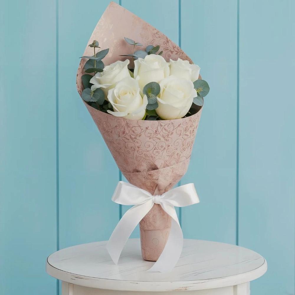 Букет цветов из: Розы в Саки