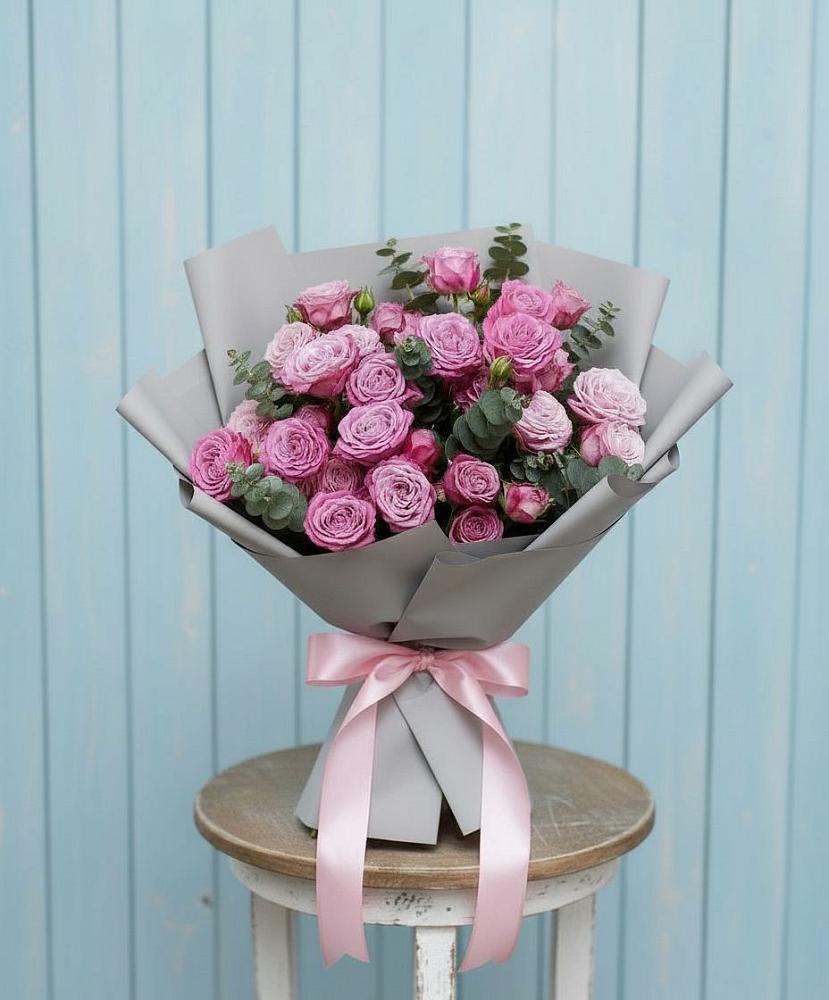 Букет цветов из: Розы в Саки