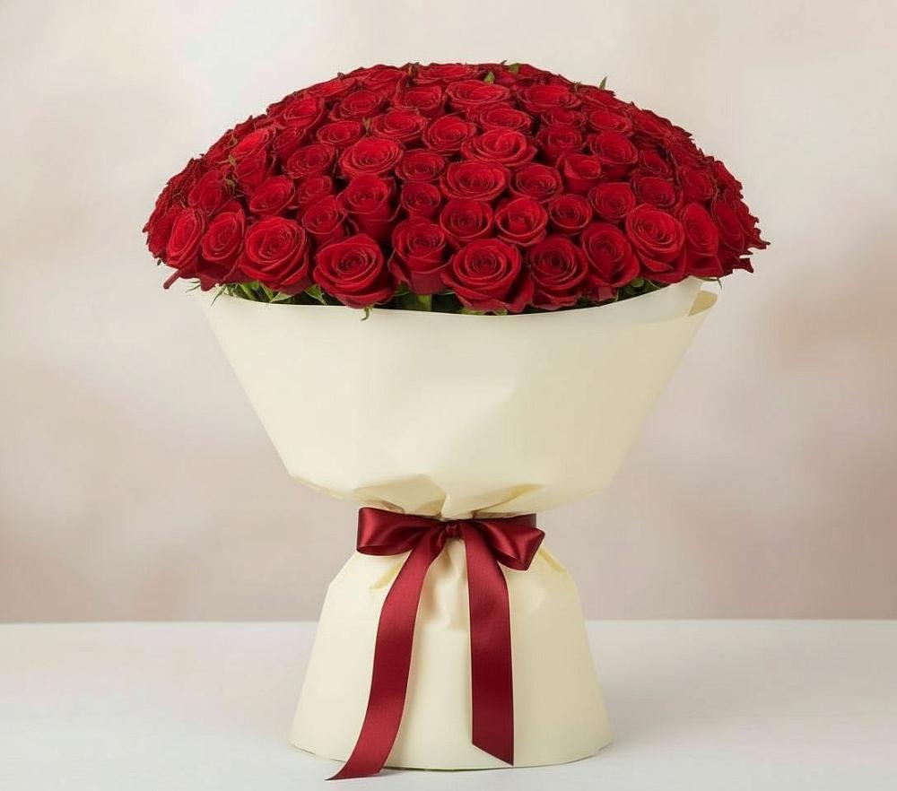 Букет 101 Красная роза Милано в Саки