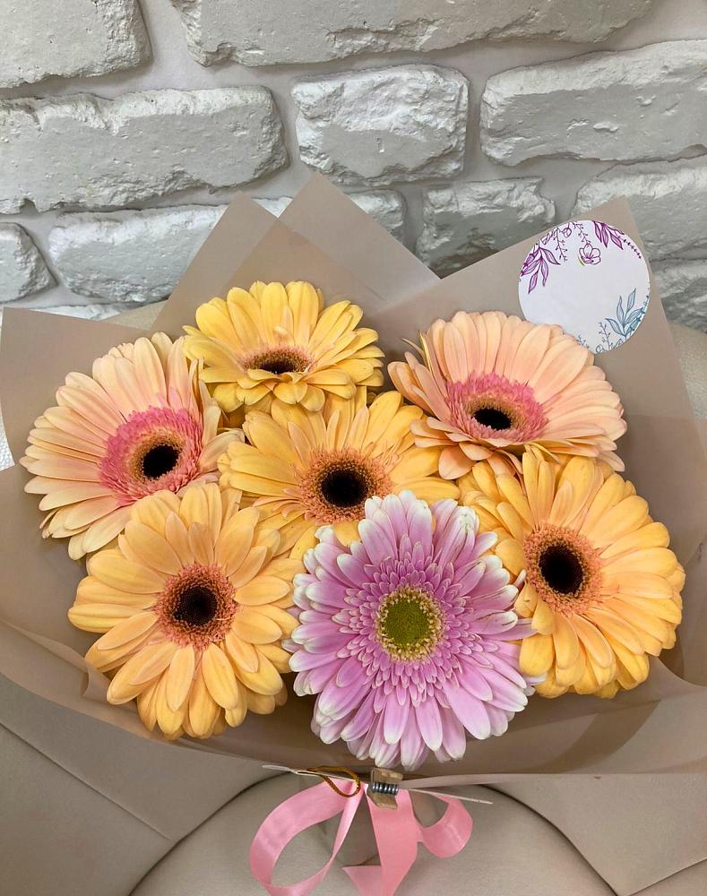 Букет цветов из: Герберы в Саки