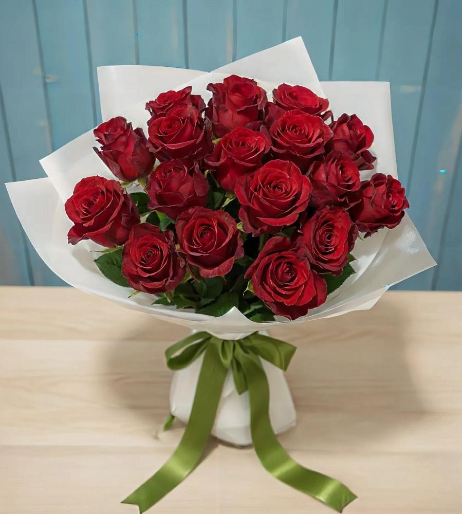 Букет Красные розы в Саки