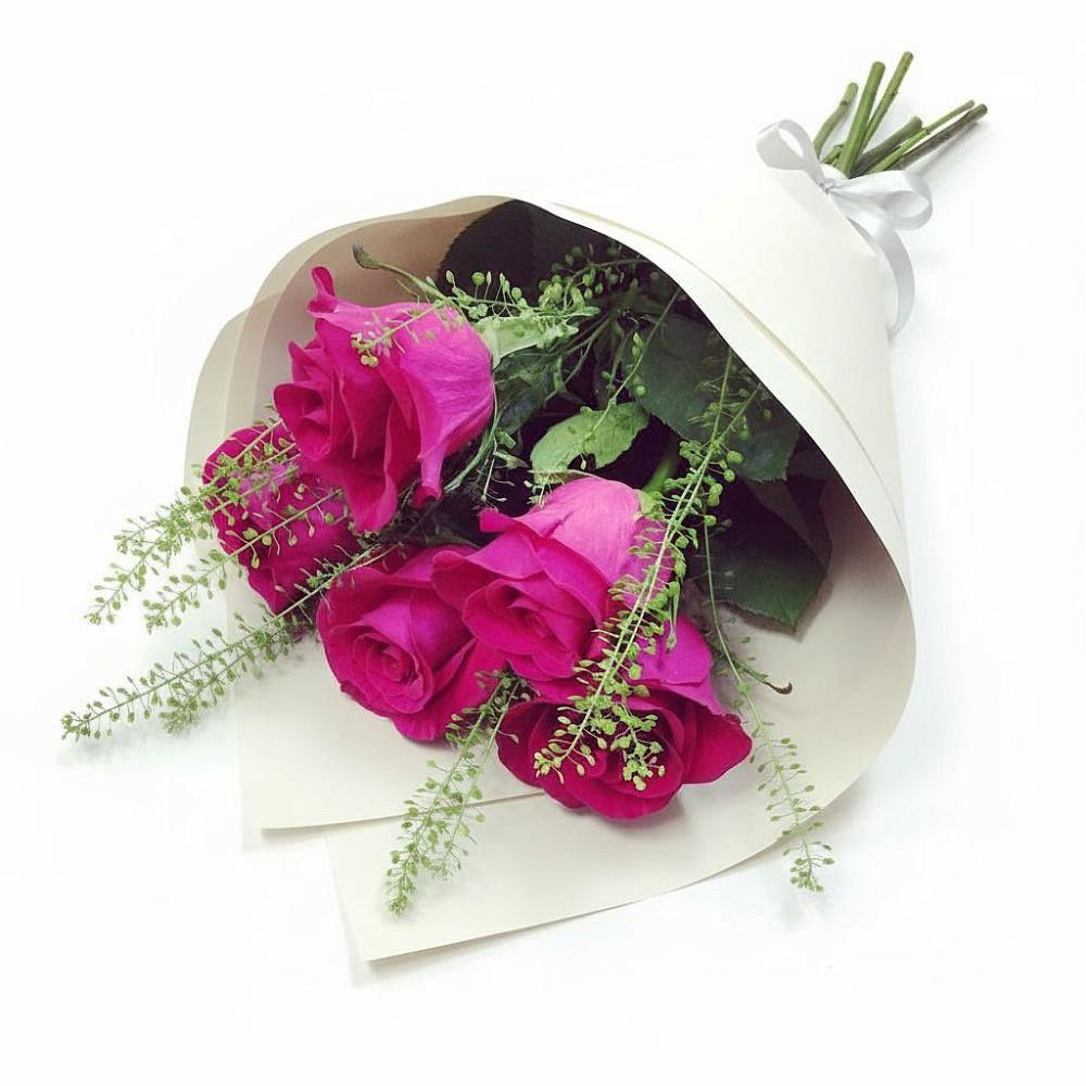 Букет цветов из: Розы в Саки