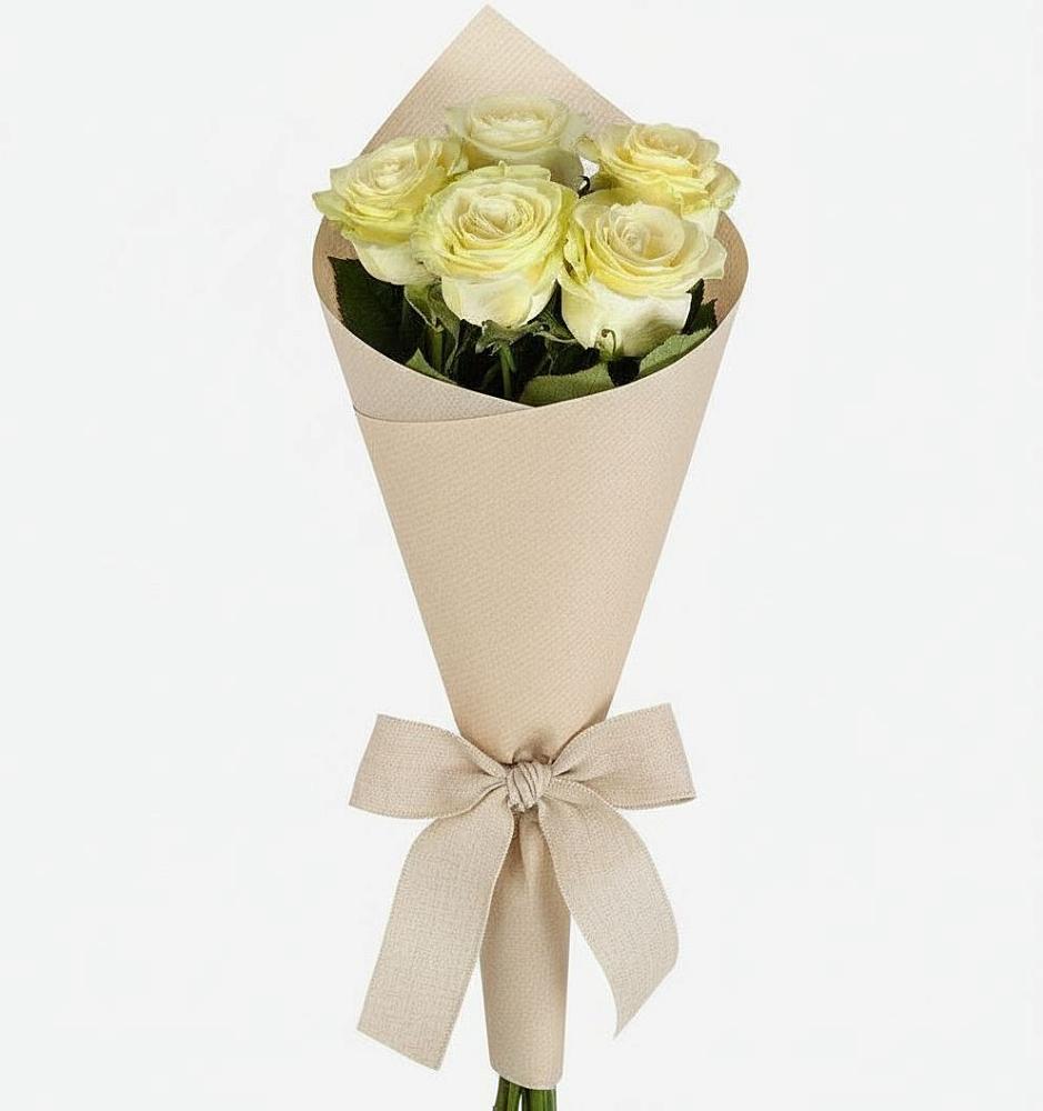 Букет цветов из: Розы в Саки