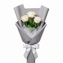 Букет 3 белые розы #REPLACE_PRED# Саки