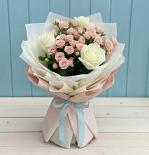 Букет цветов из:  Розы в Саки