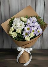 Букет цветов из:  Хризантемы и Розы в Саки