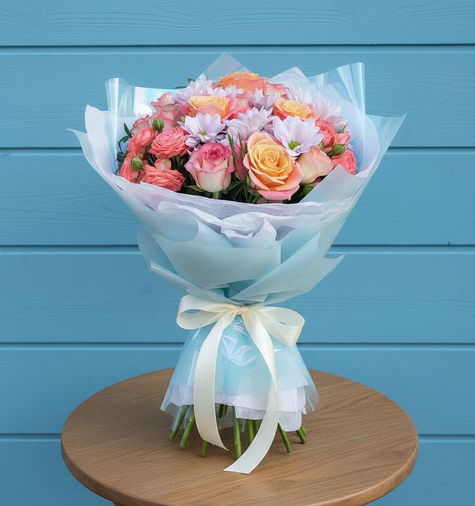 Букет цветов из: Хризантемы и Розы в Саки