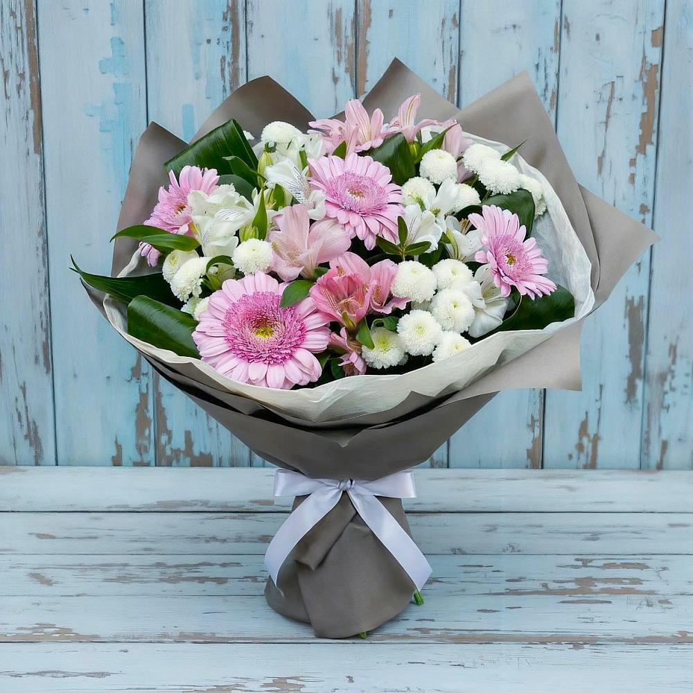 Букет цветов из: Герберы, Альстромерии и Хризантемы в Саки