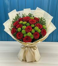 Букет цветов из:  Розы и Хризантемы в Саки