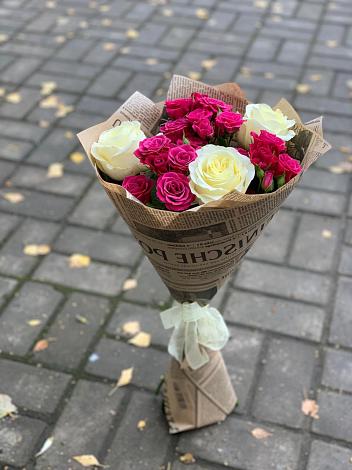 Букет цветов из: Розы в Саки